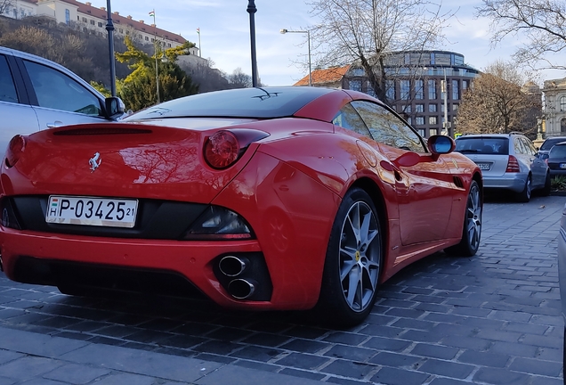 Ferrari California