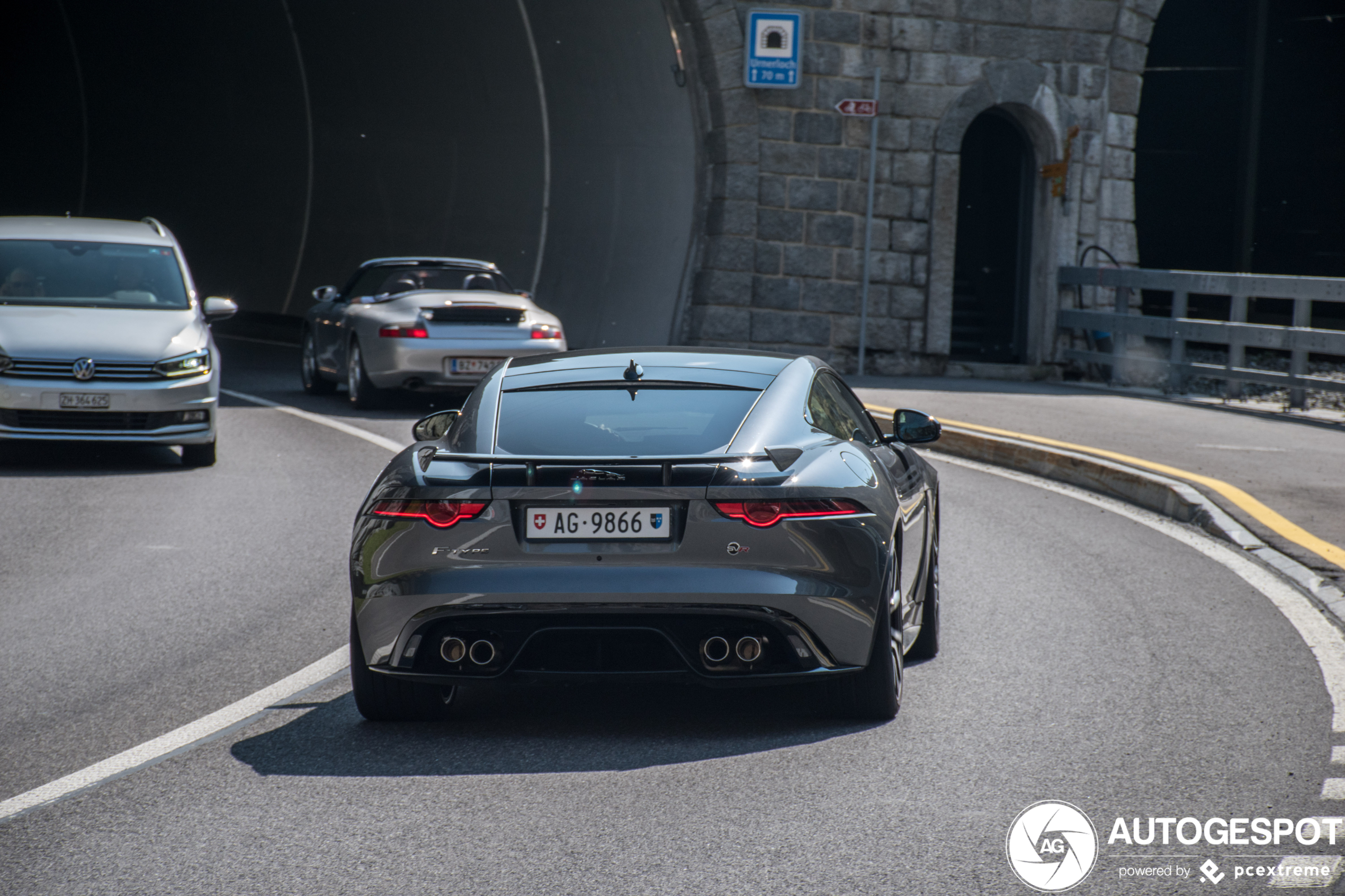 Jaguar F-TYPE SVR Coupé 2017