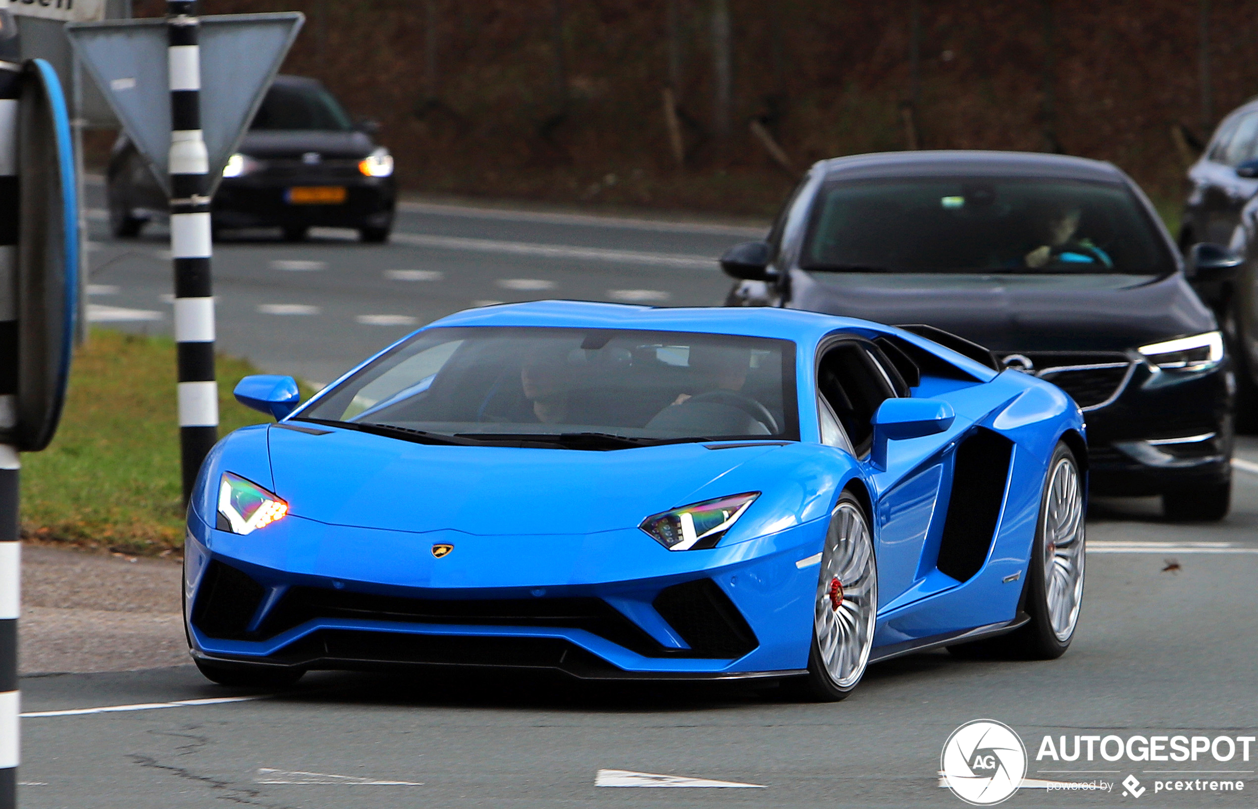 Facelift Friday: Aventador