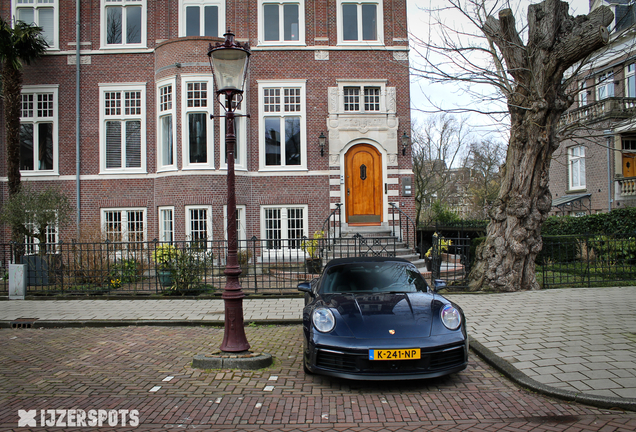 Porsche 992 Carrera 4S Cabriolet