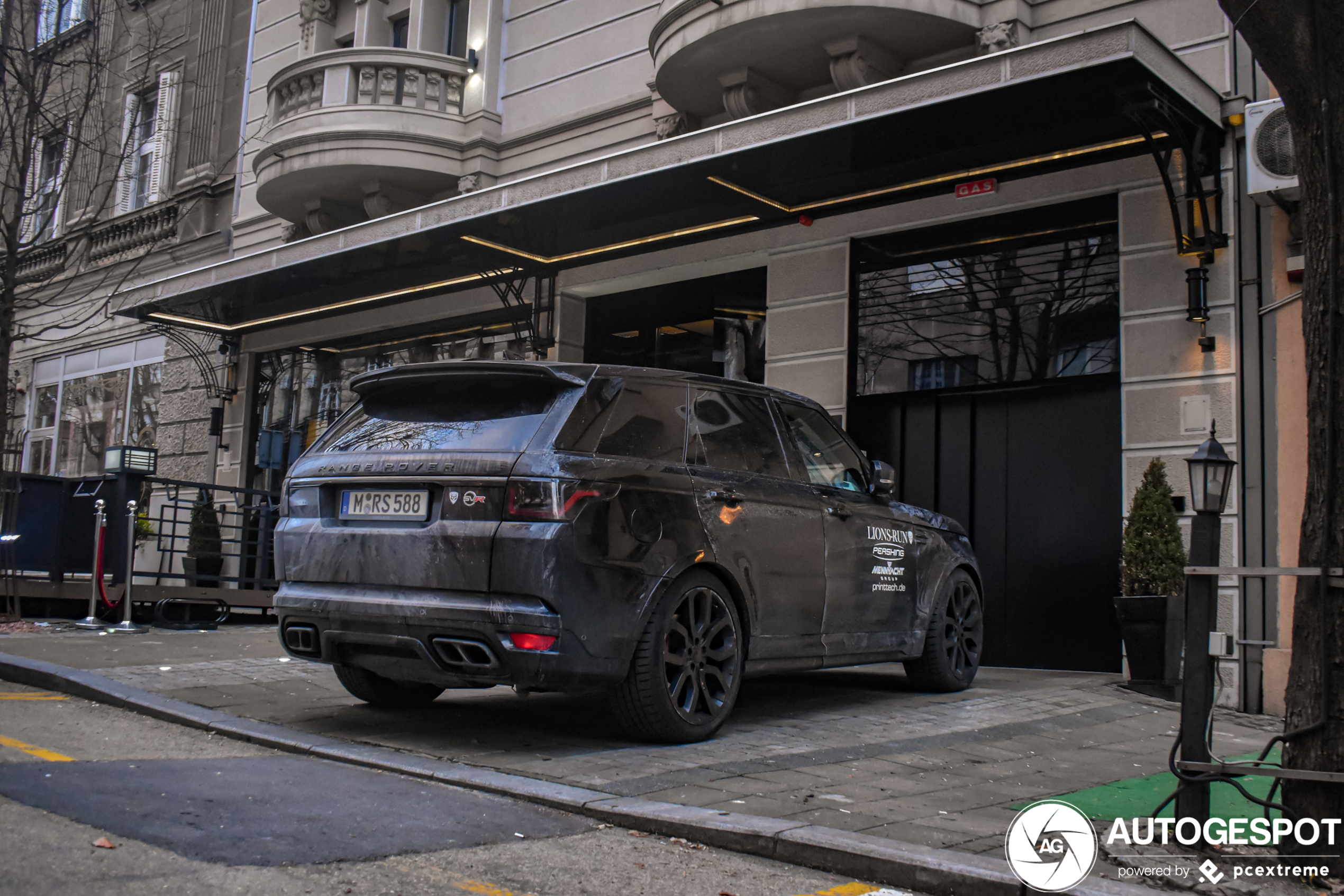 Land Rover Range Rover Sport SVR 2018