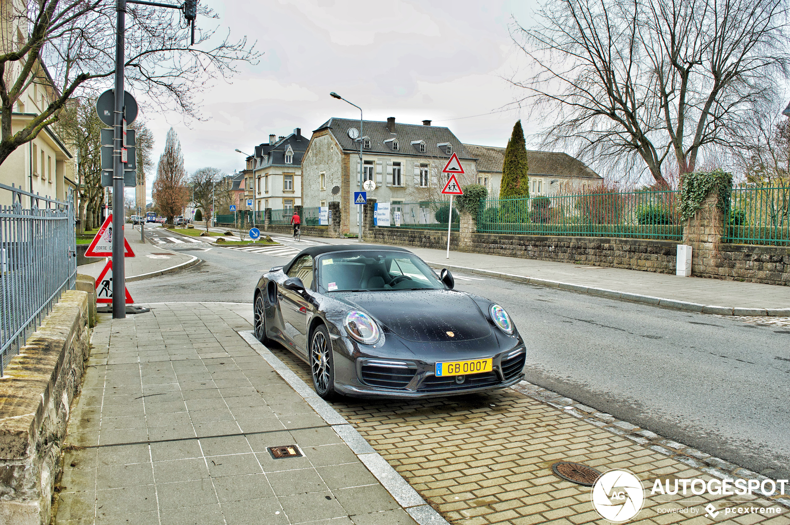 Porsche 991 Turbo S Cabriolet MkII