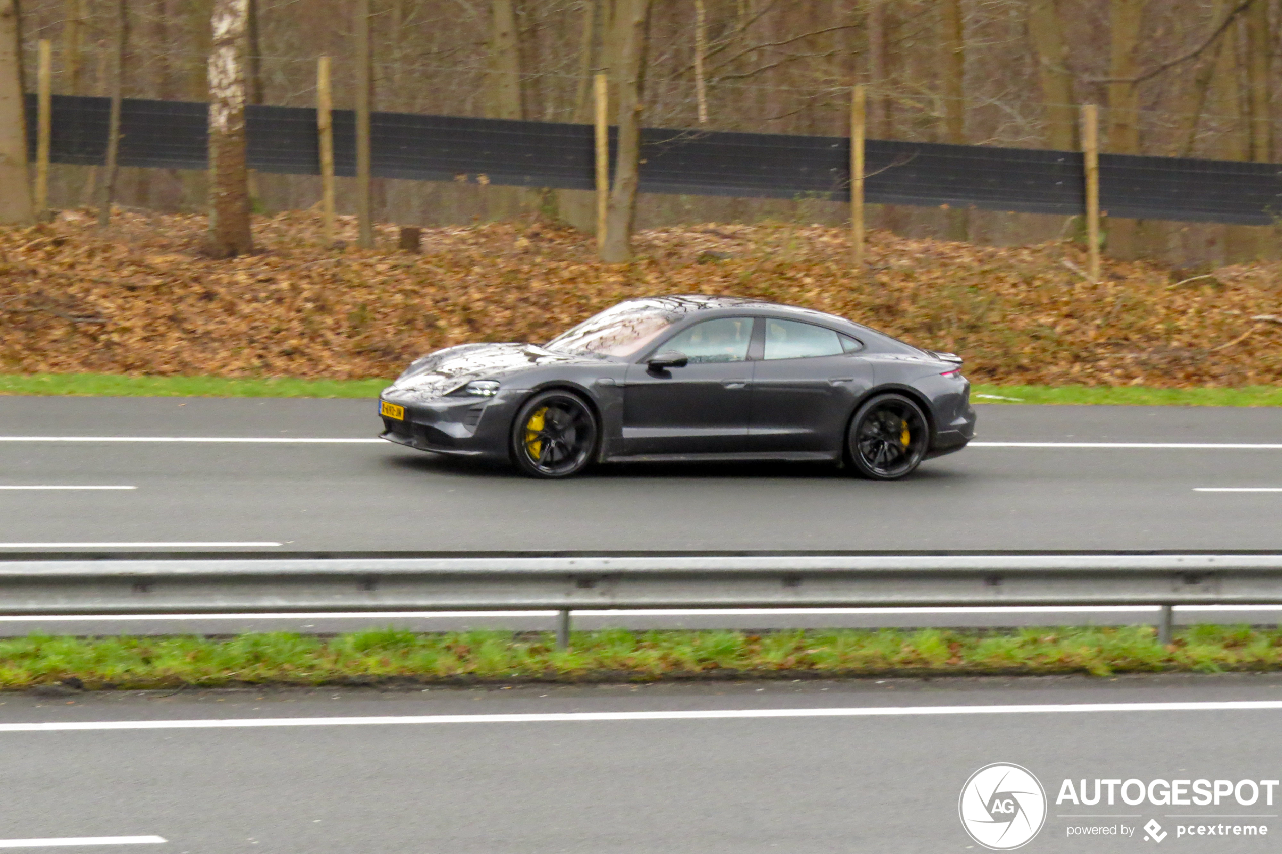 Porsche Taycan Turbo S