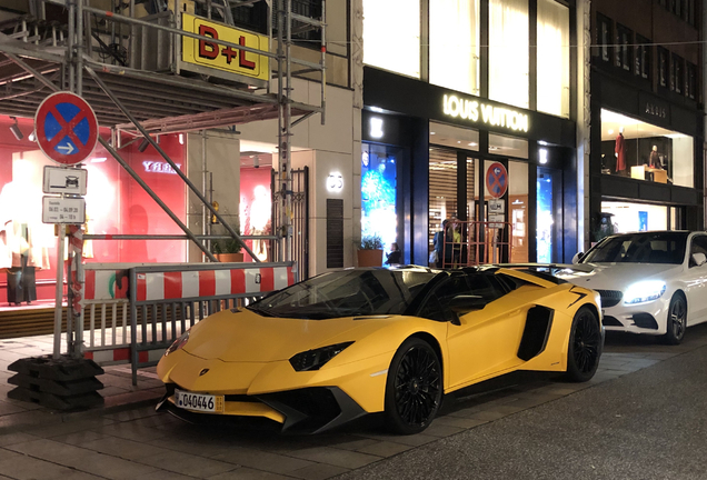 Lamborghini Aventador LP750-4 SuperVeloce Roadster