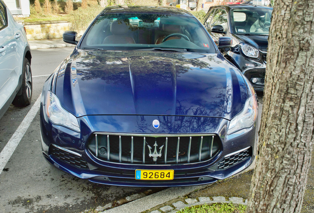 Maserati Quattroporte S GranLusso