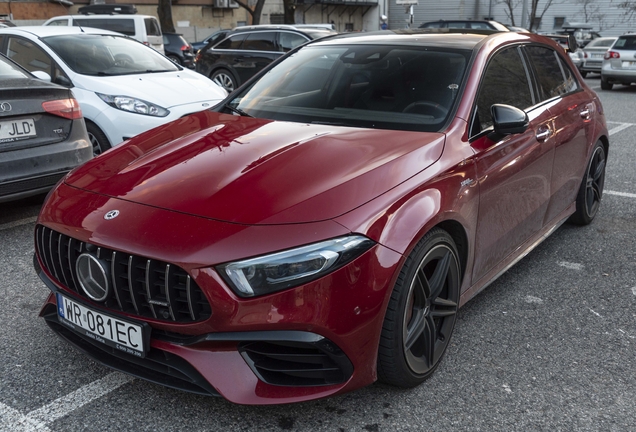 Mercedes-AMG A 45 S W177