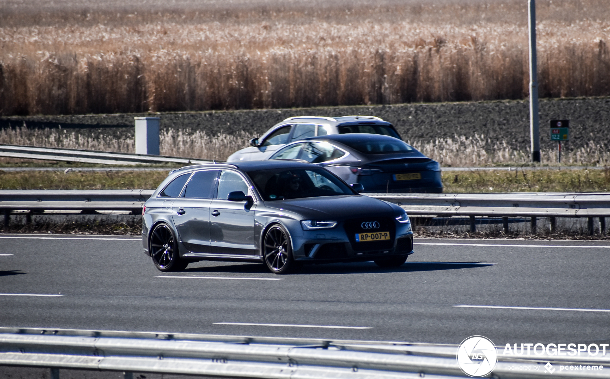 Audi RS4 Avant B8