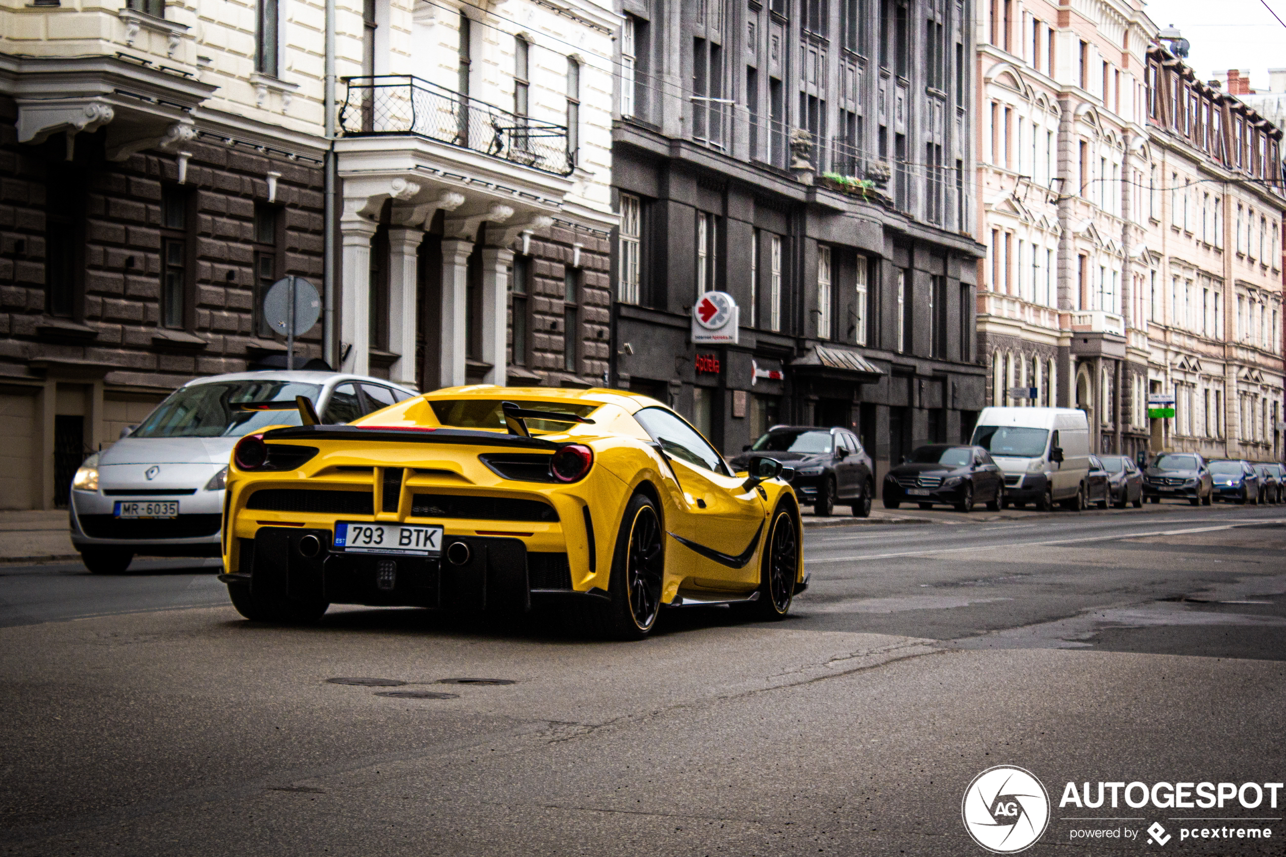 Ferrari 488 Spider Mansory Siracusa 4XX