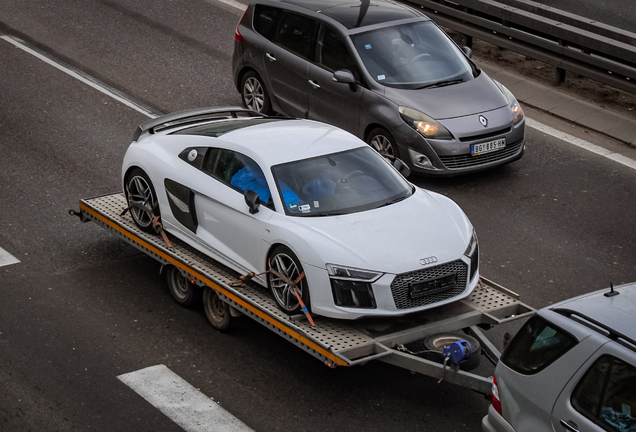 Audi R8 V10 Plus 2015