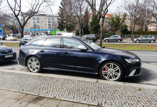 Audi RS6 Avant C7 2015