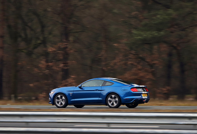 Ford Mustang GT 2015