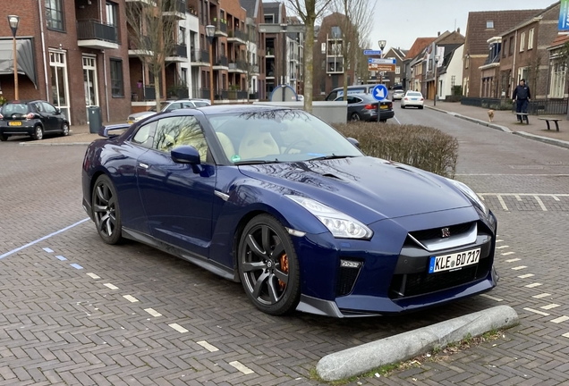 Nissan GT-R 2017