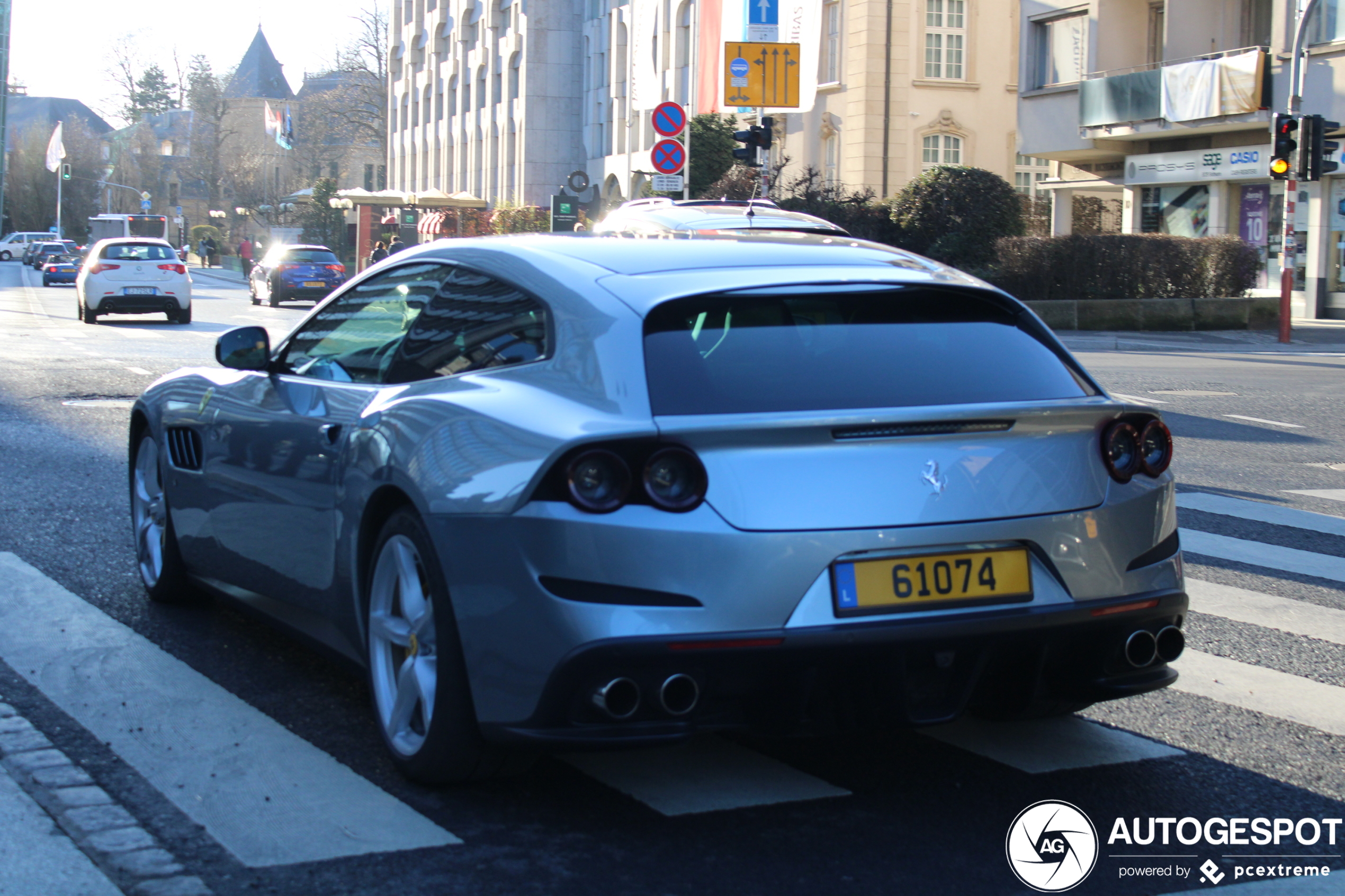 Ferrari GTC4Lusso T