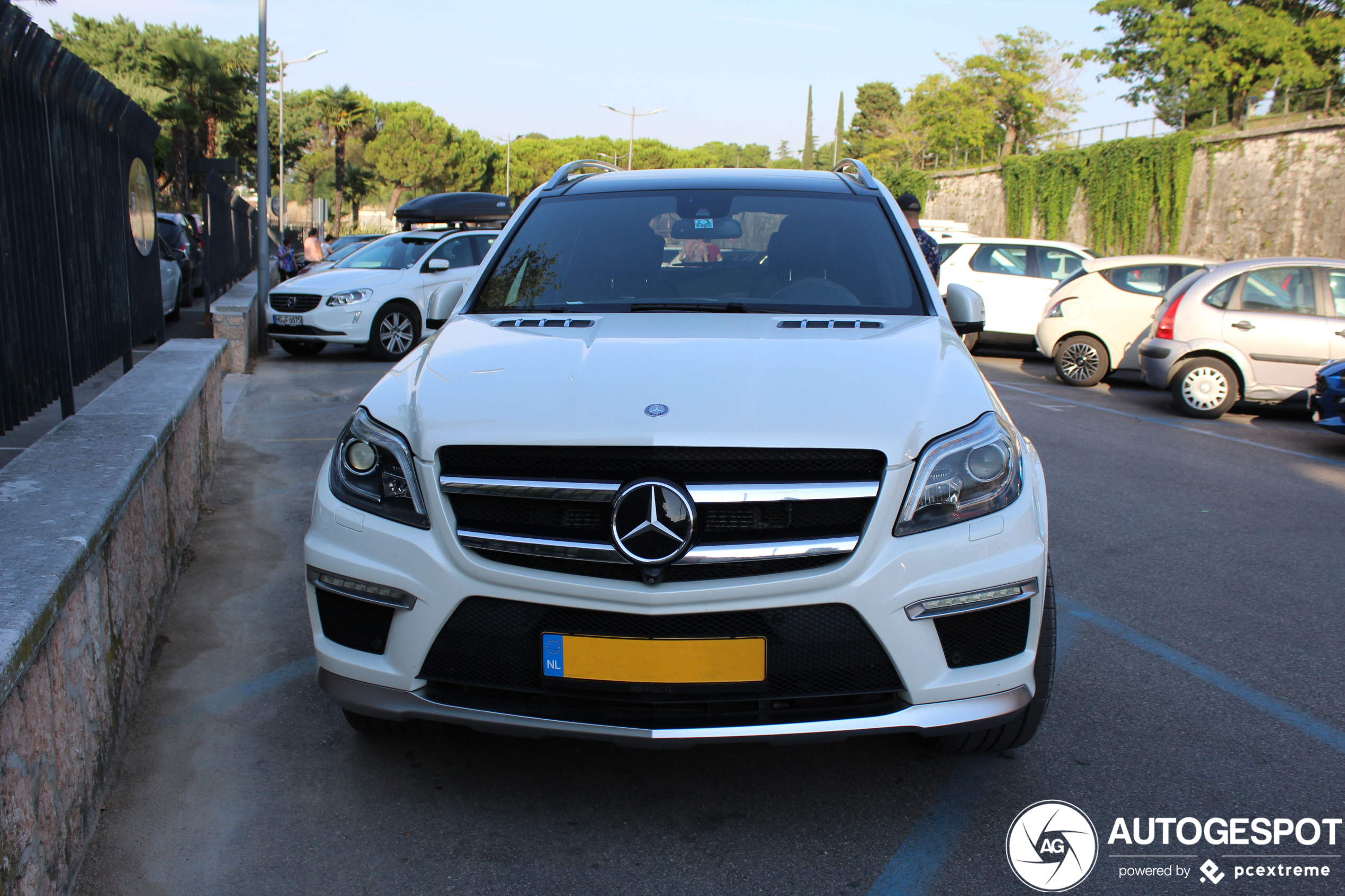 Mercedes-Benz GL 63 AMG X166