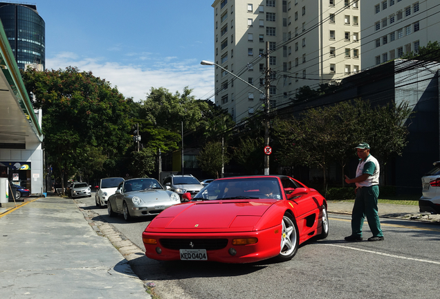 Ferrari F355 GTS