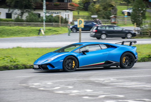 Lamborghini Huracán LP640-4 Performante