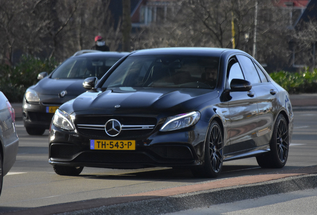 Mercedes-AMG C 63 S W205