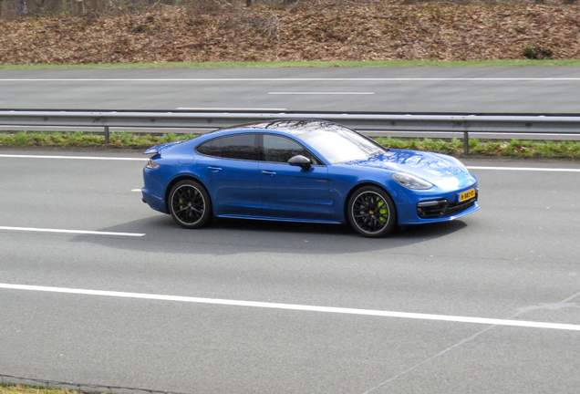 Porsche 971 Panamera Turbo S E-Hybrid