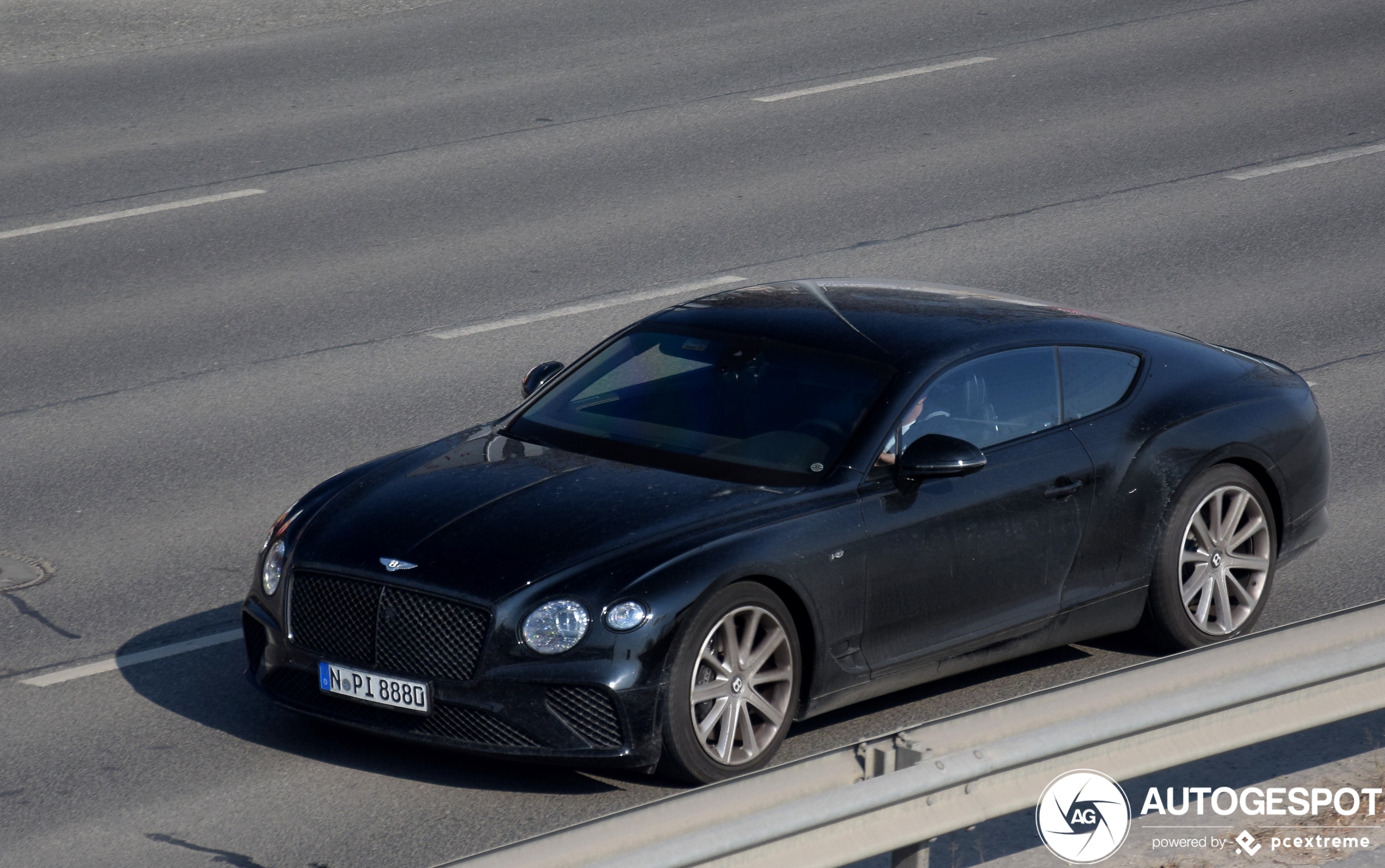 Bentley Continental GT V8 2020