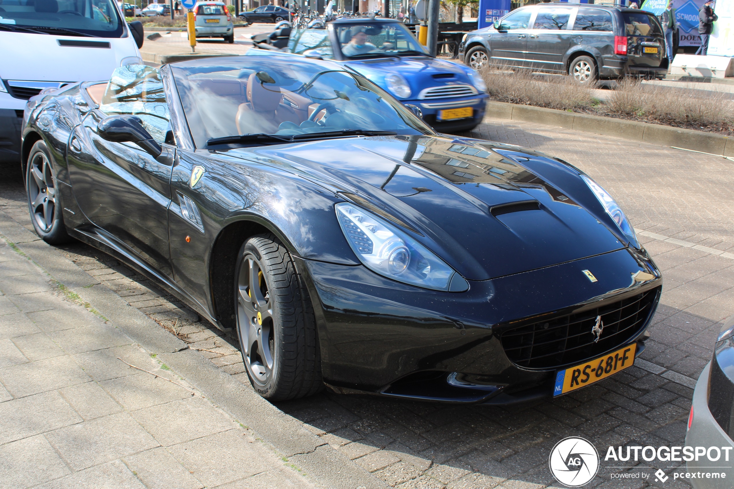 Ferrari California