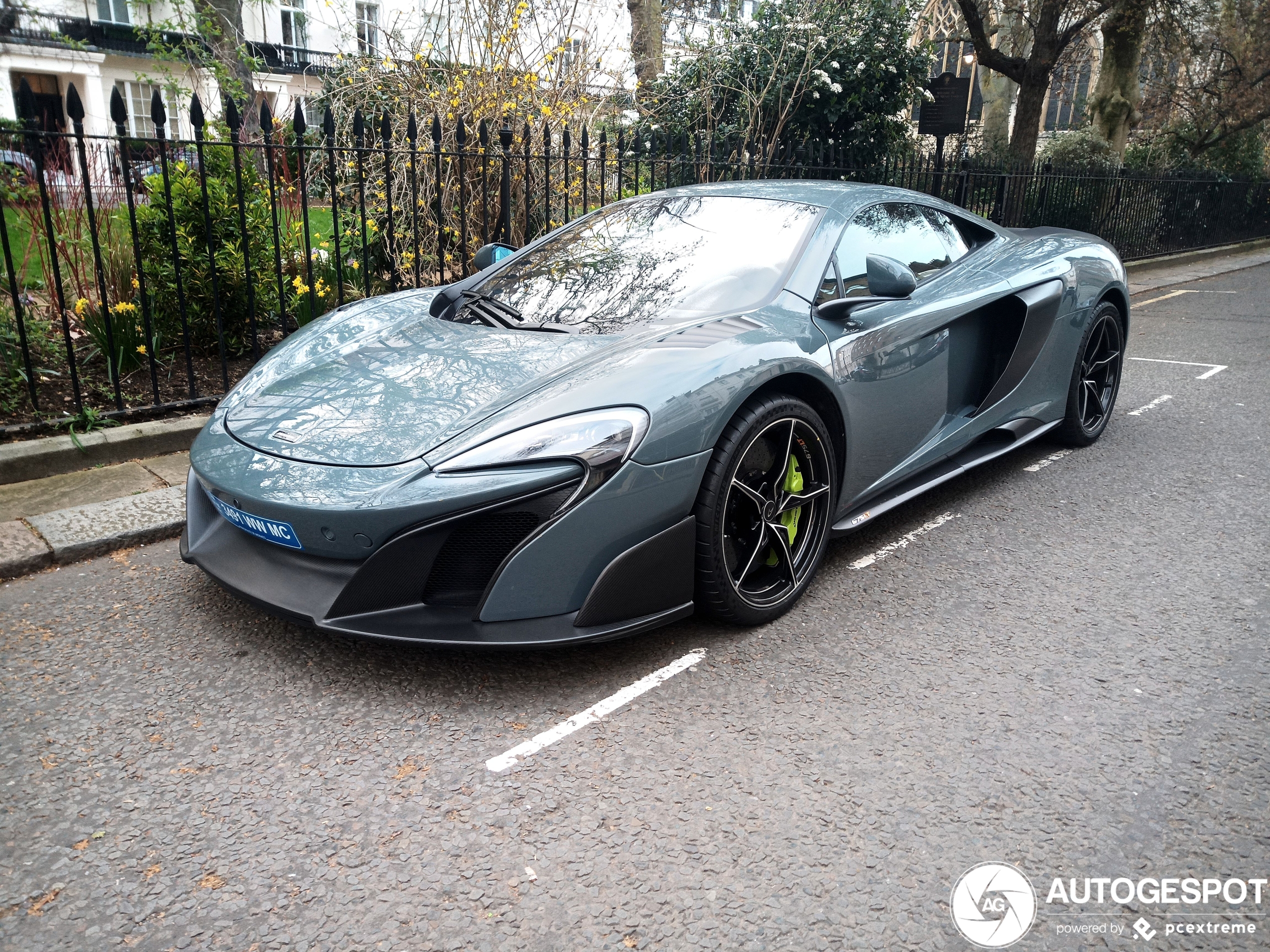 McLaren 675LT