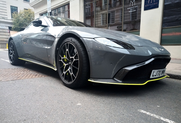 Aston Martin V8 Vantage AMR 2019