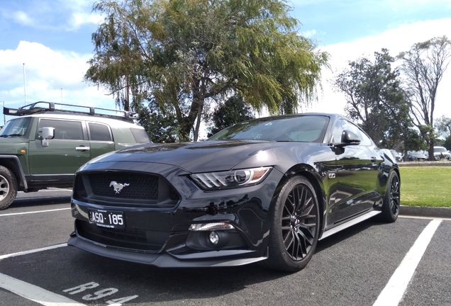 Ford Mustang GT 2015