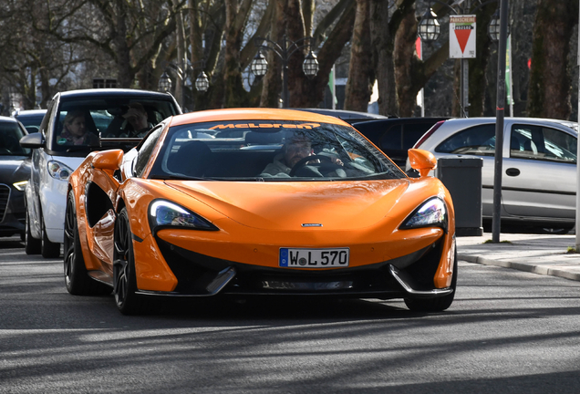 McLaren 570S