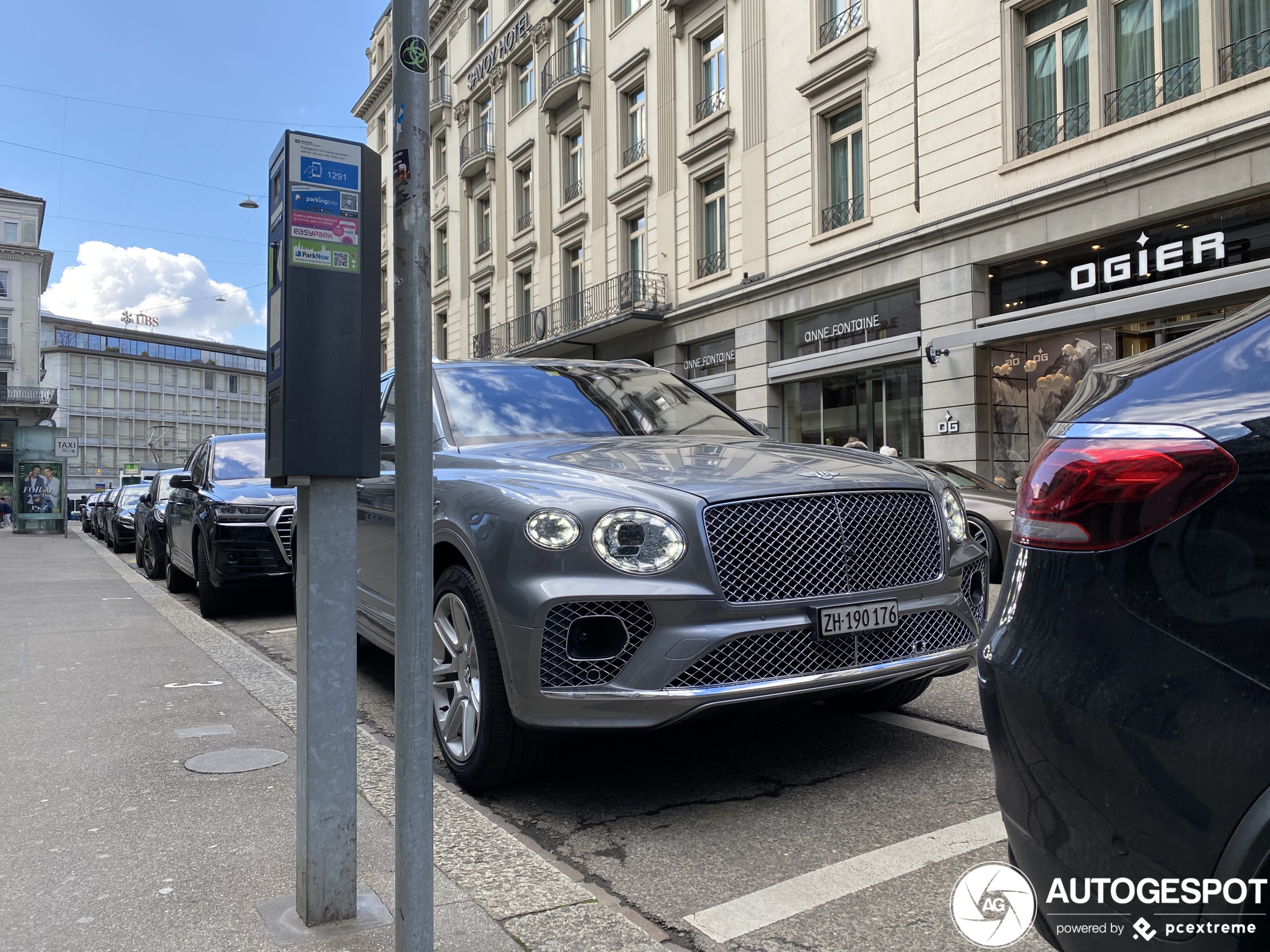 Bentley Bentayga V8 2021 First Edition