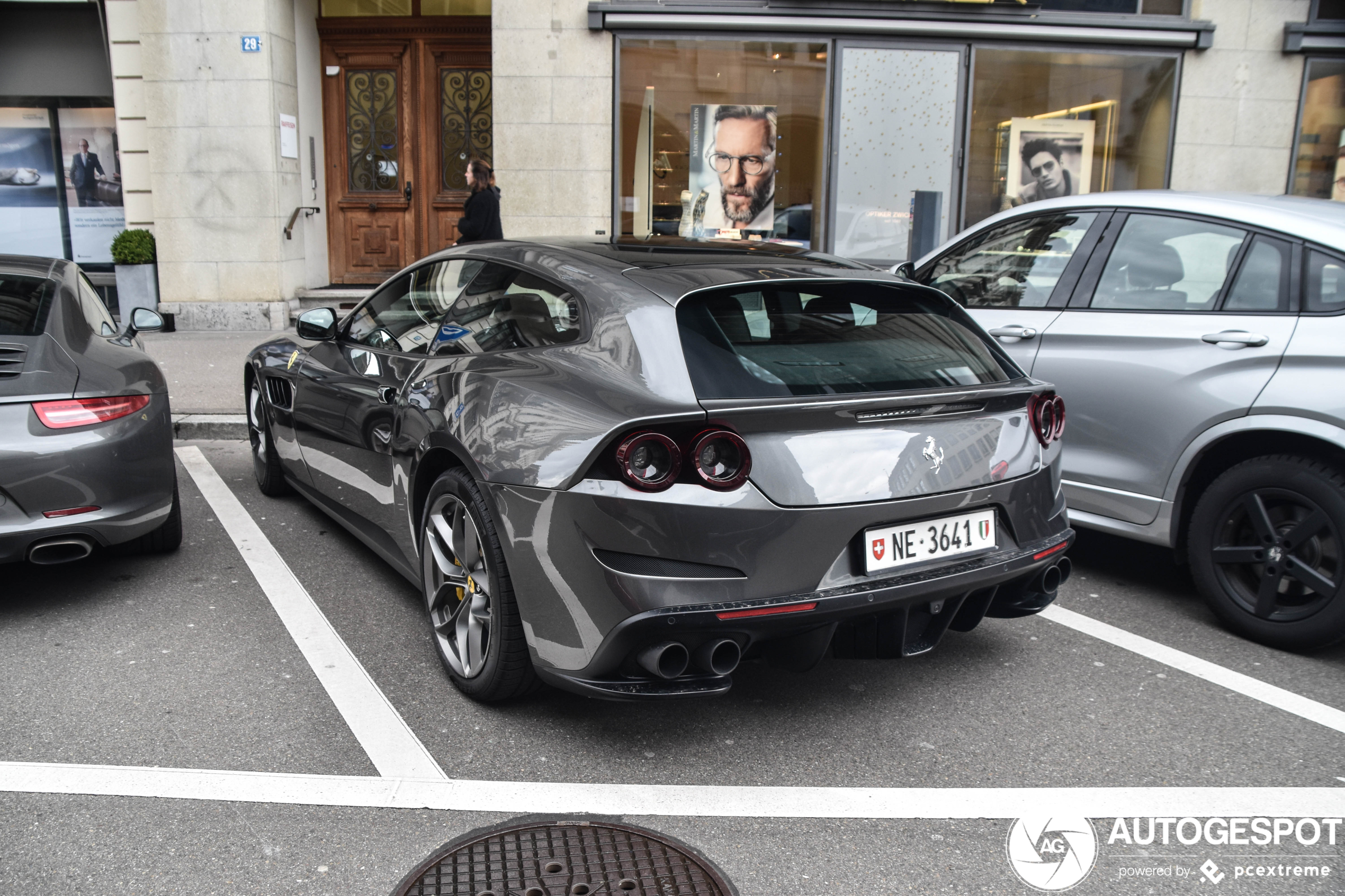 Ferrari GTC4Lusso T