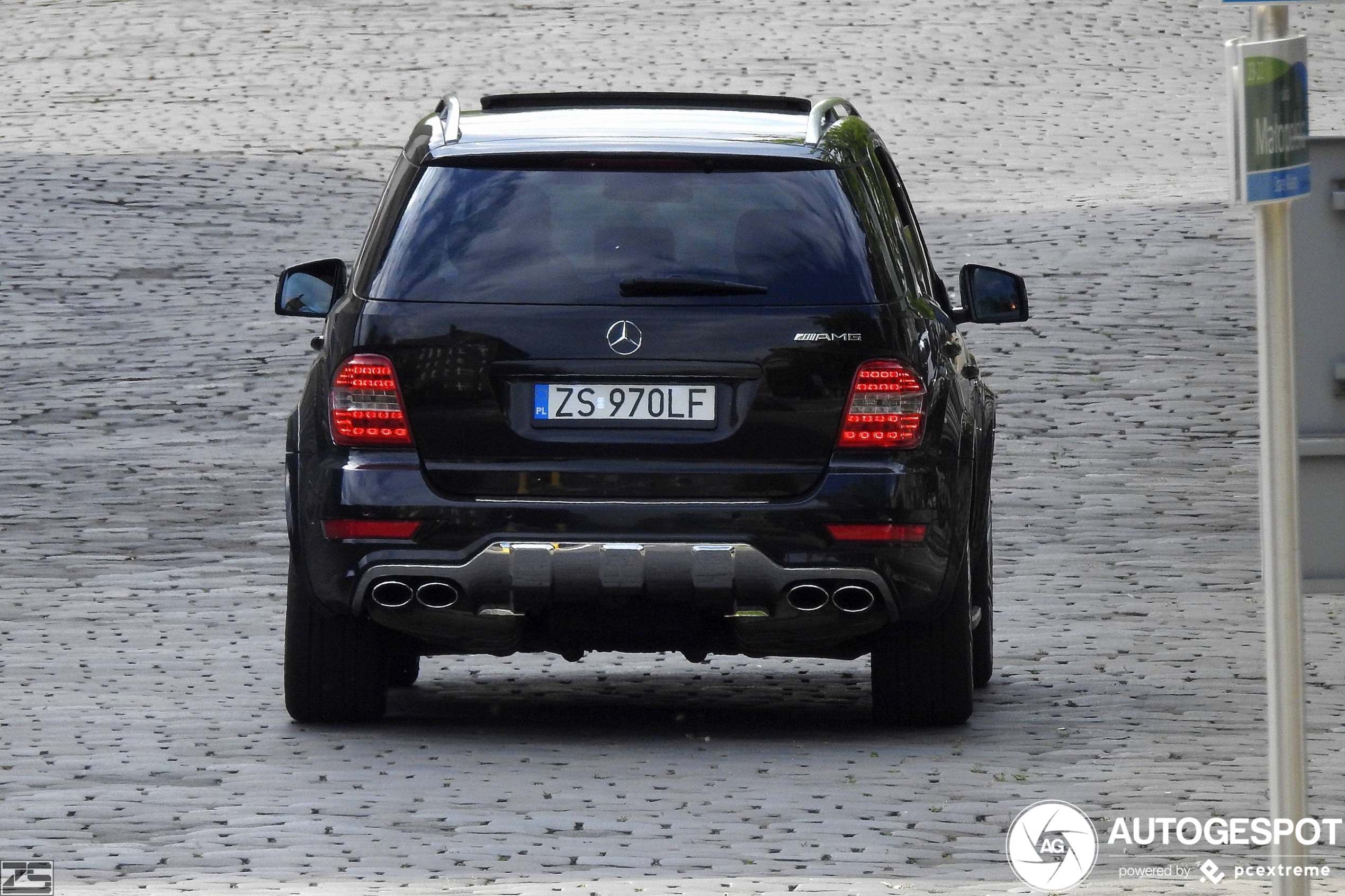 Mercedes-Benz ML 63 AMG 10th Anniversary