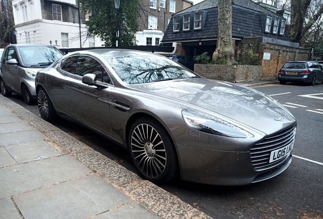 Aston Martin Rapide S