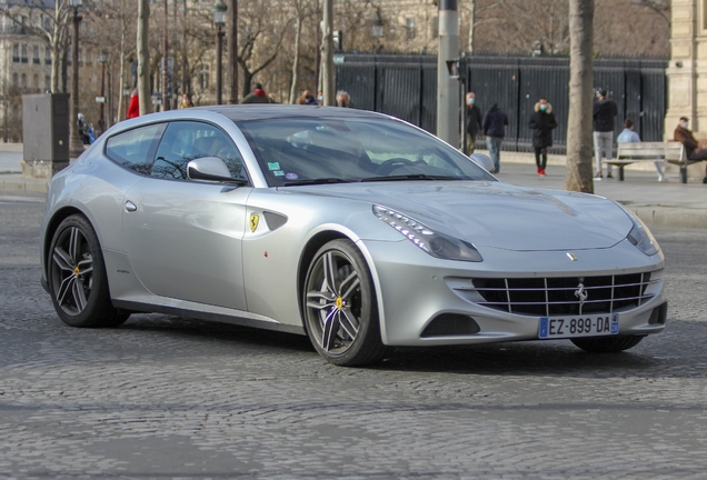 Ferrari FF