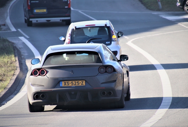 Ferrari GTC4Lusso