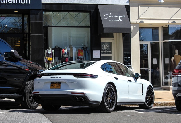 Porsche 971 Panamera GTS MkI