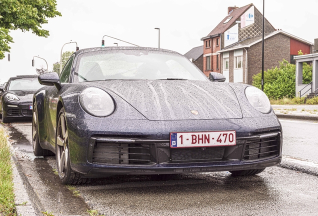 Porsche 992 Carrera 4S