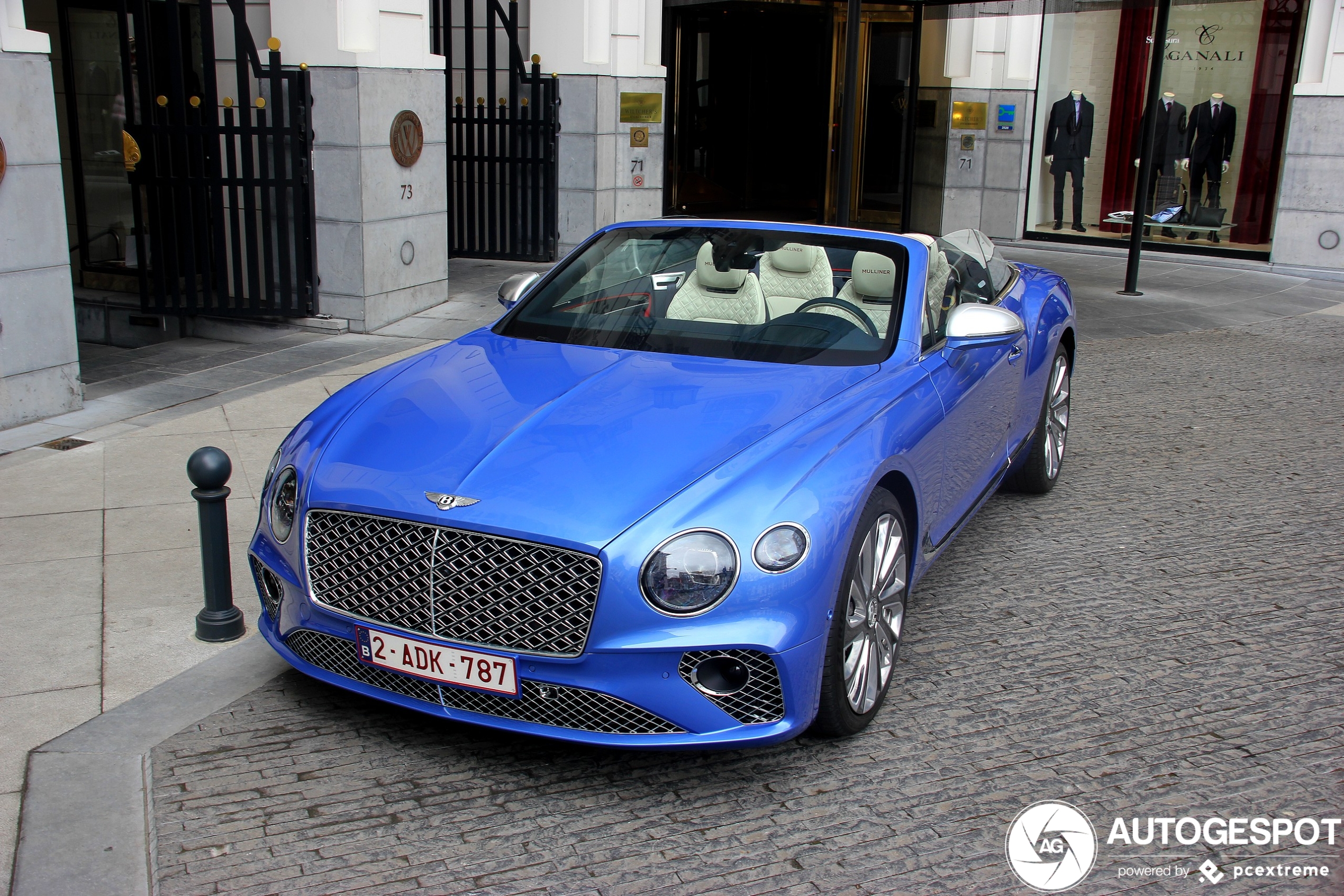 Prachtig debuut: Bentley Continental GTC V8 2020 Mulliner