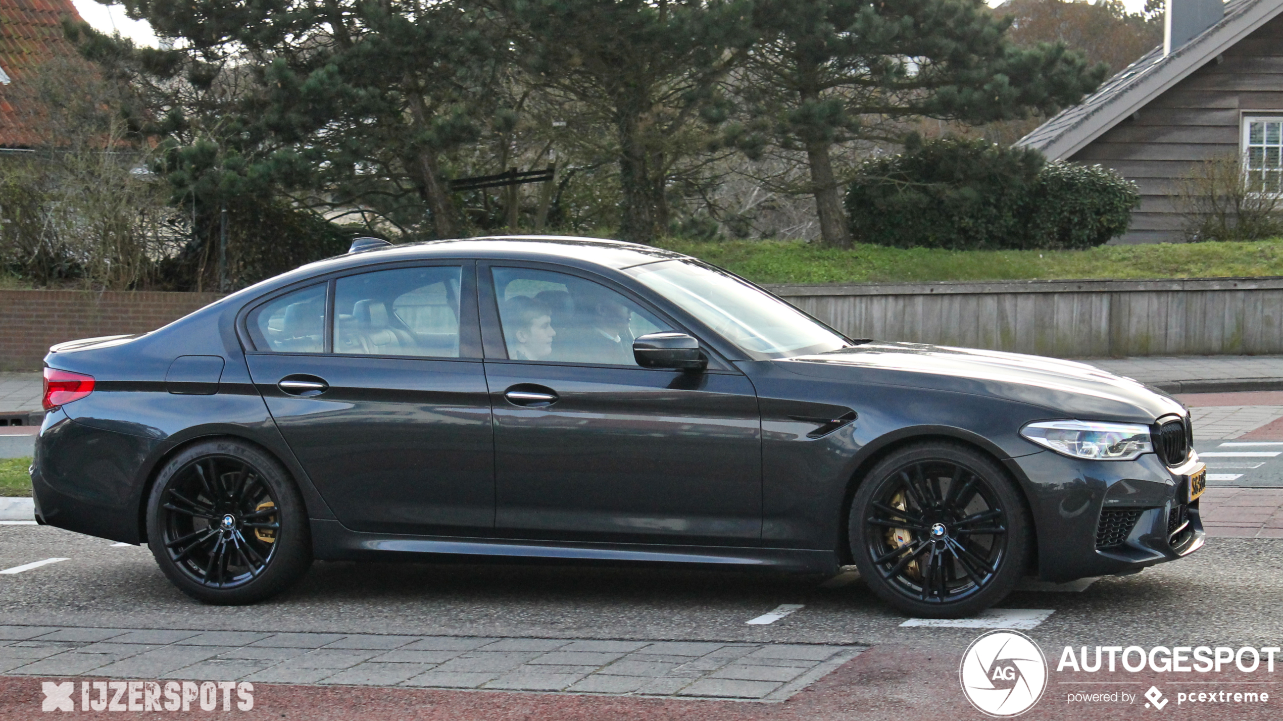 BMW M5 F90