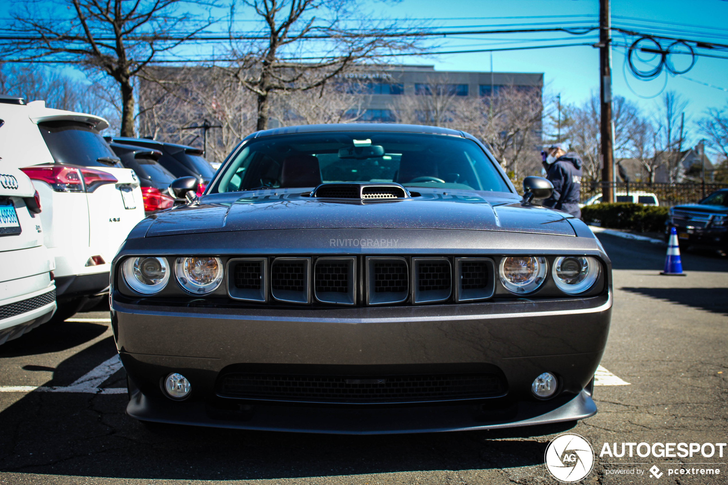 Dodge Challenger SRT-8 392