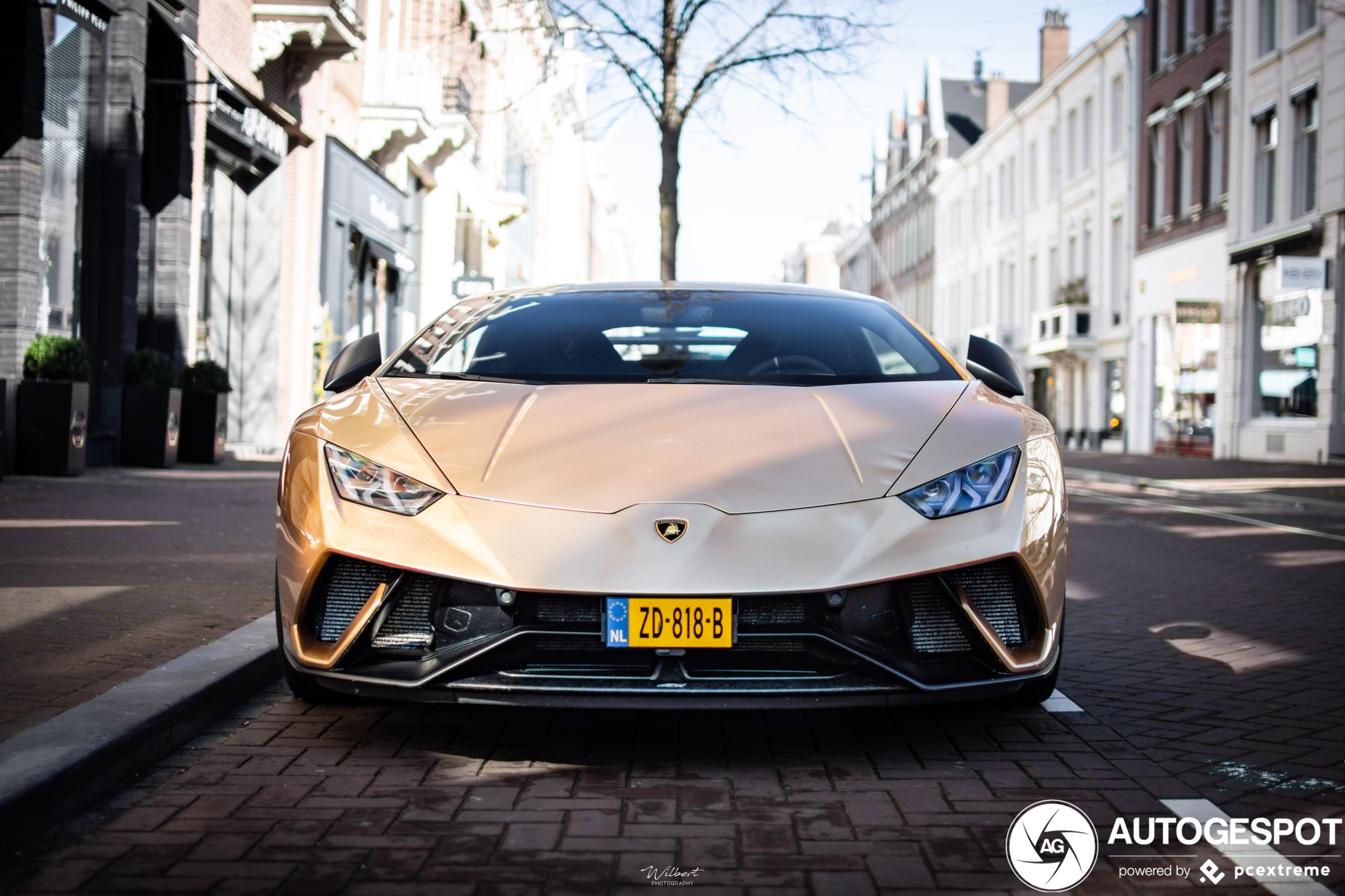 Lamborghini Huracán LP640-4 Performante