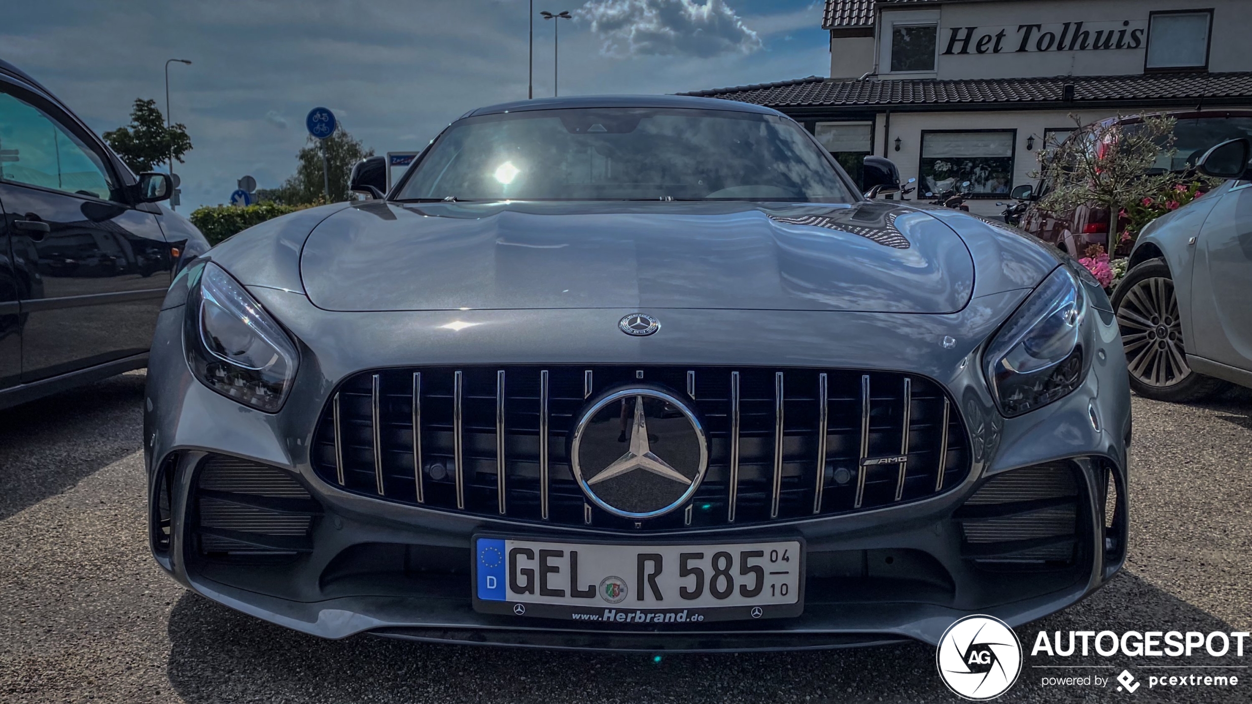 Mercedes-AMG GT R C190