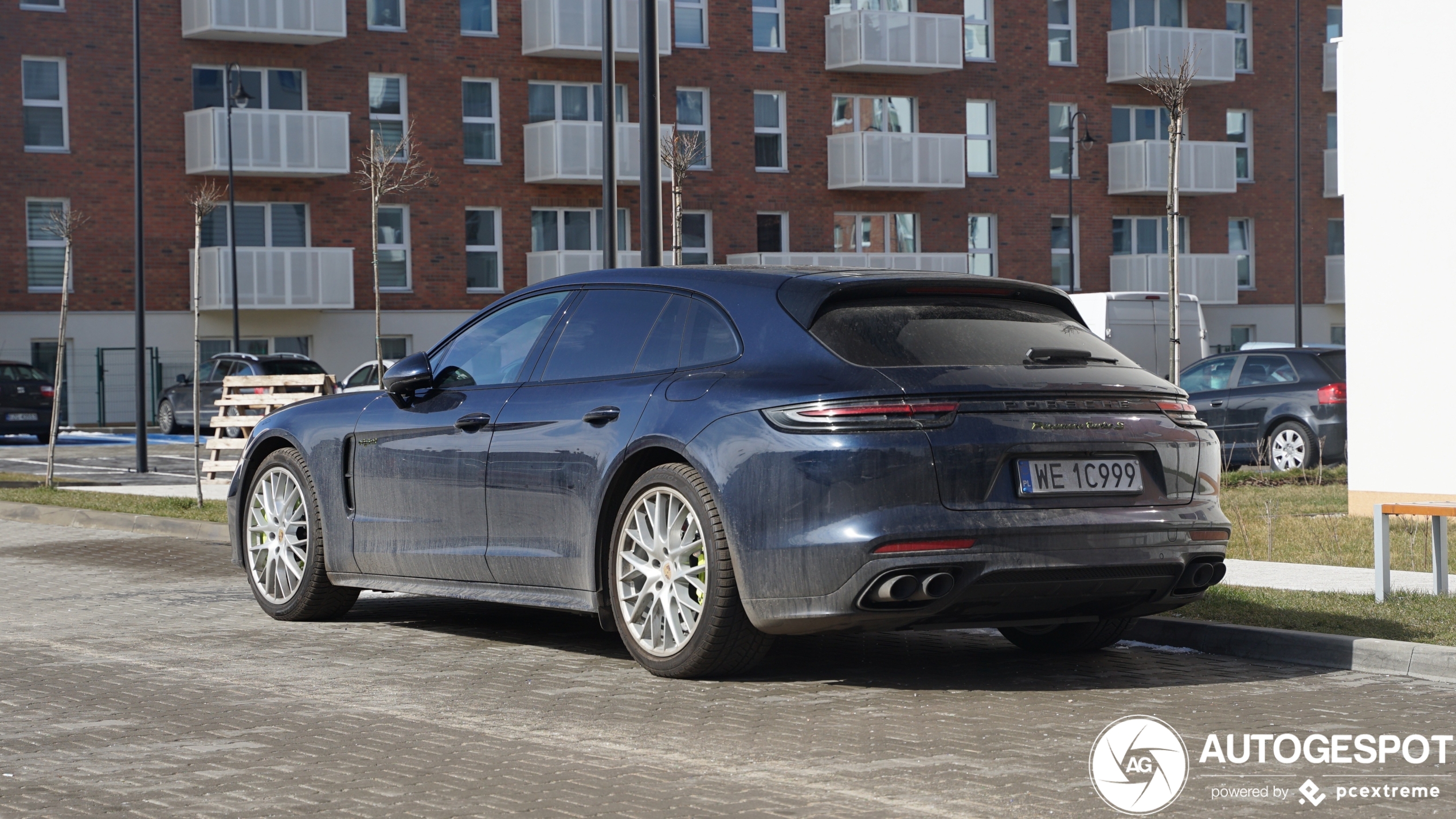 Porsche 971 Panamera Turbo S E-Hybrid Sport Turismo