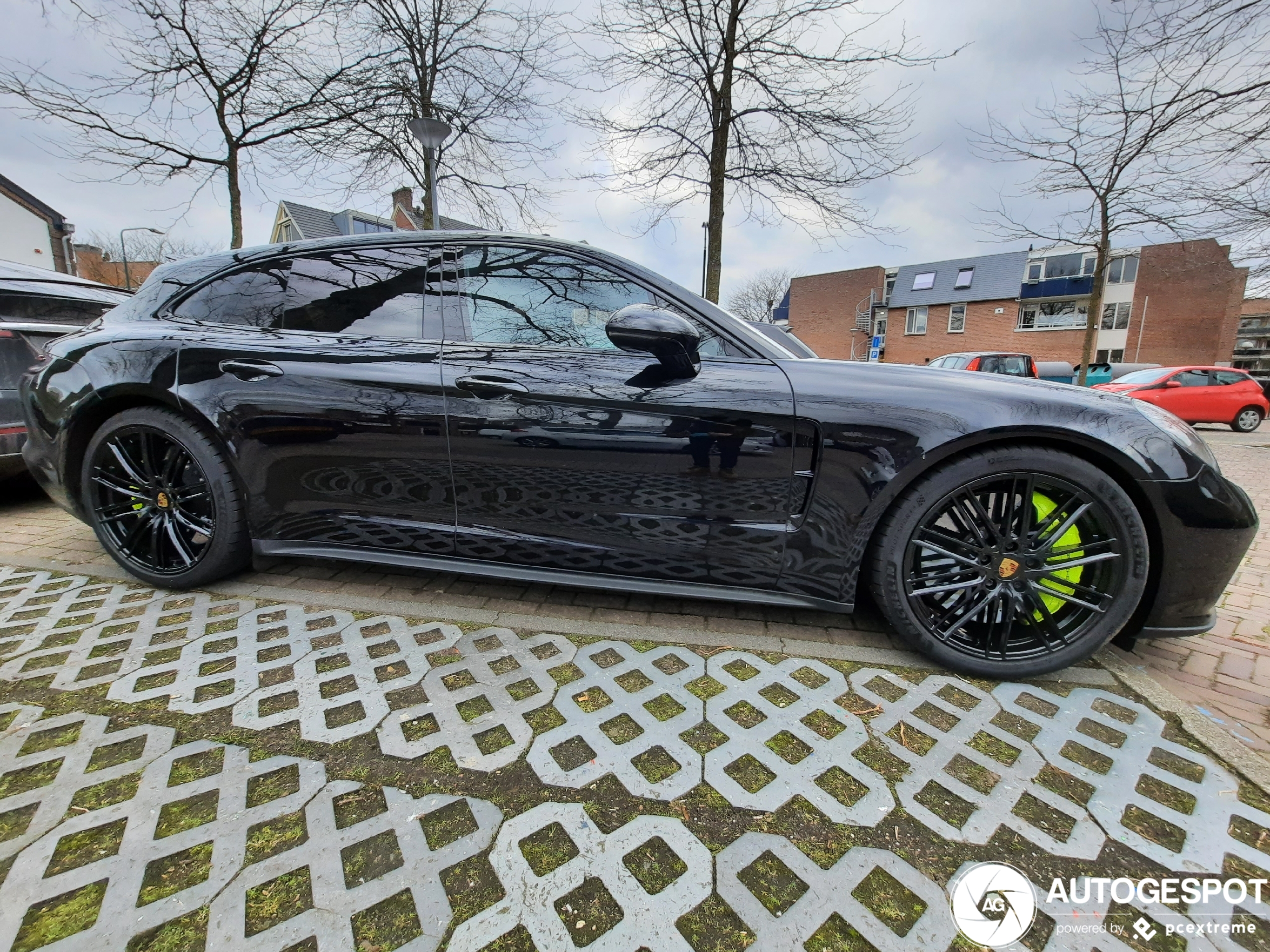 Porsche 971 Panamera Turbo S E-Hybrid Sport Turismo