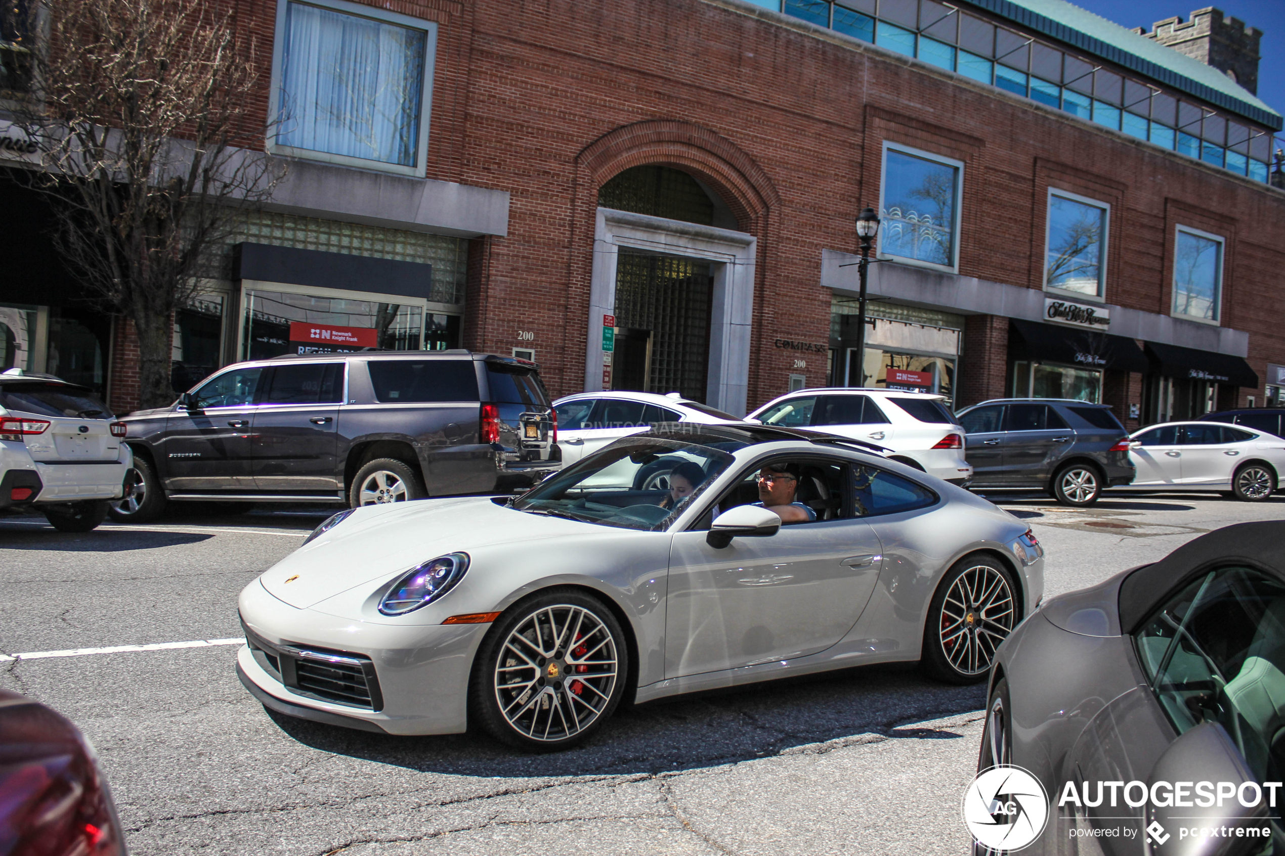 Porsche 992 Carrera 4S