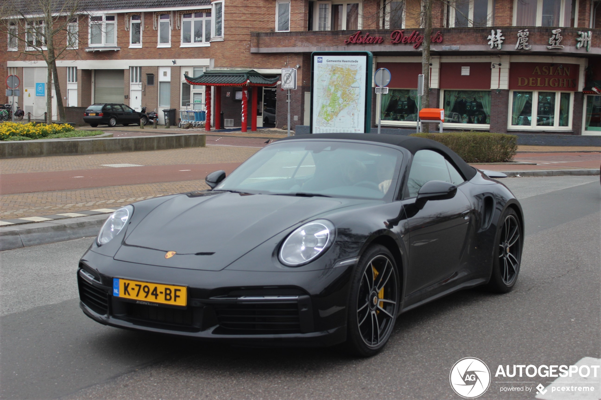 Porsche 992 Turbo S Cabriolet