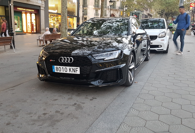 Audi RS4 Avant B9