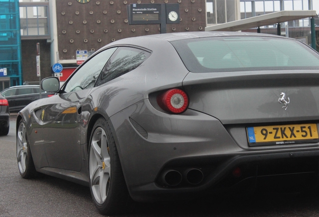 Ferrari FF