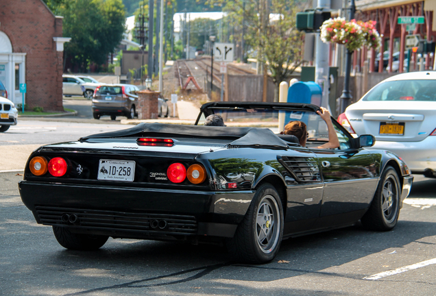 Ferrari Mondial 3.2 Cabriolet