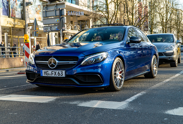 Mercedes-AMG C 63 S W205