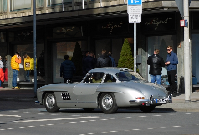 Mercedes-Benz 300SL Gullwing